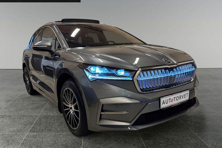 Grå Skoda Enyaq fra 2025
