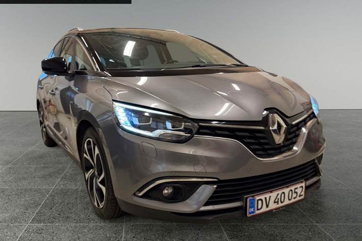 Grå Renault Grand Scenic IV fra 2018
