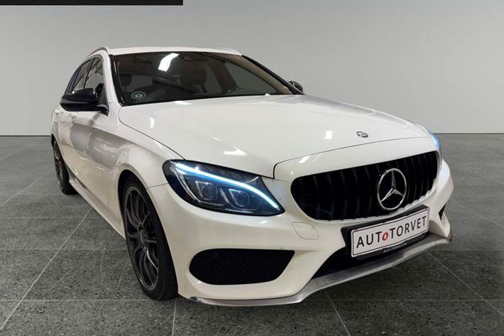Hvid Mercedes C400 fra 2016