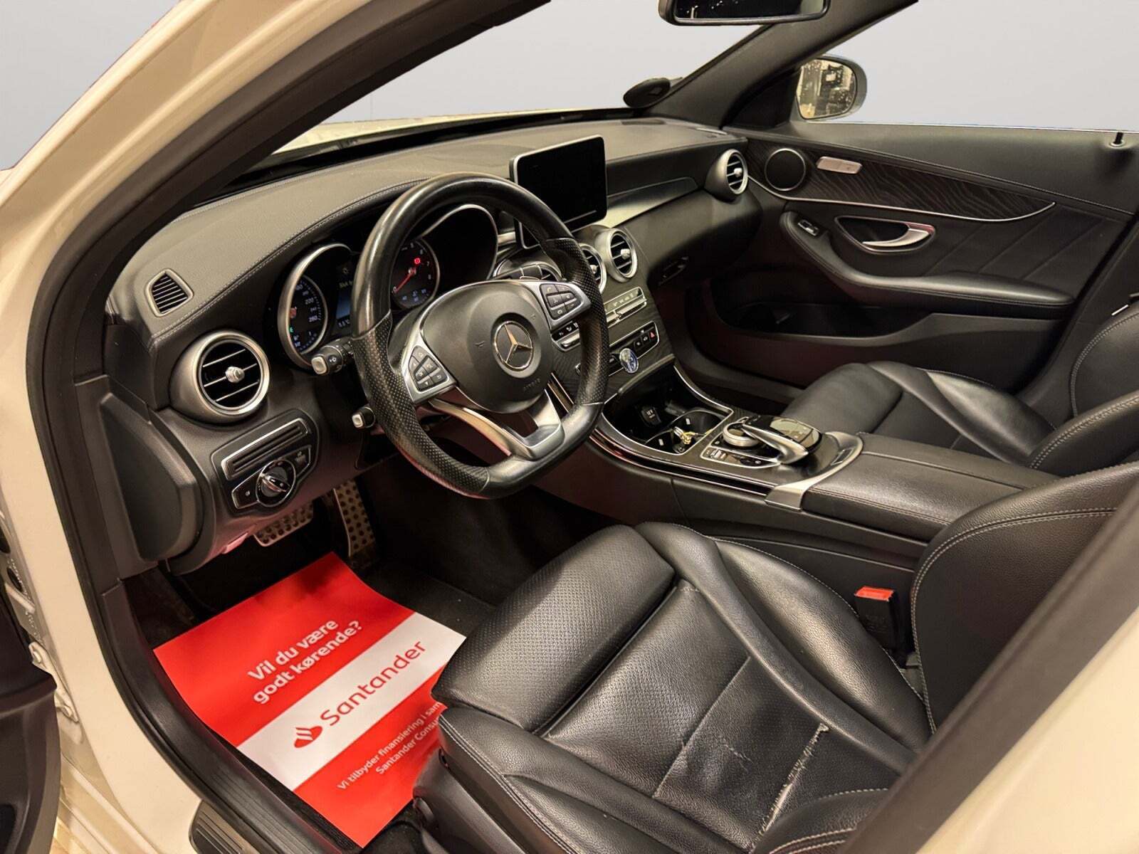 Mercedes C400 3,0 AMG Line stc. aut. 4Matic