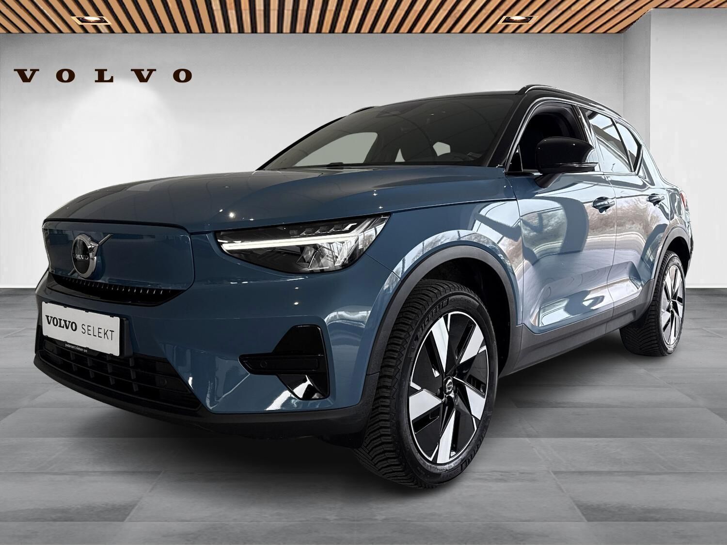 Volvo XC40 Recharge Twin Plus AWD 408HK 5d Aut.