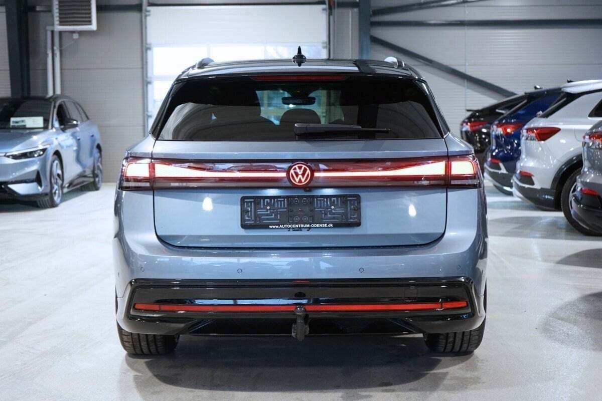 Blå VW ID.7 fra 2025