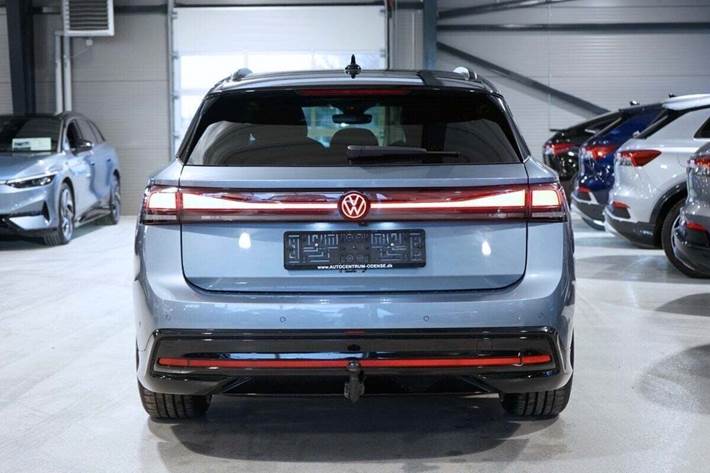 Blå VW ID.7 fra 2025