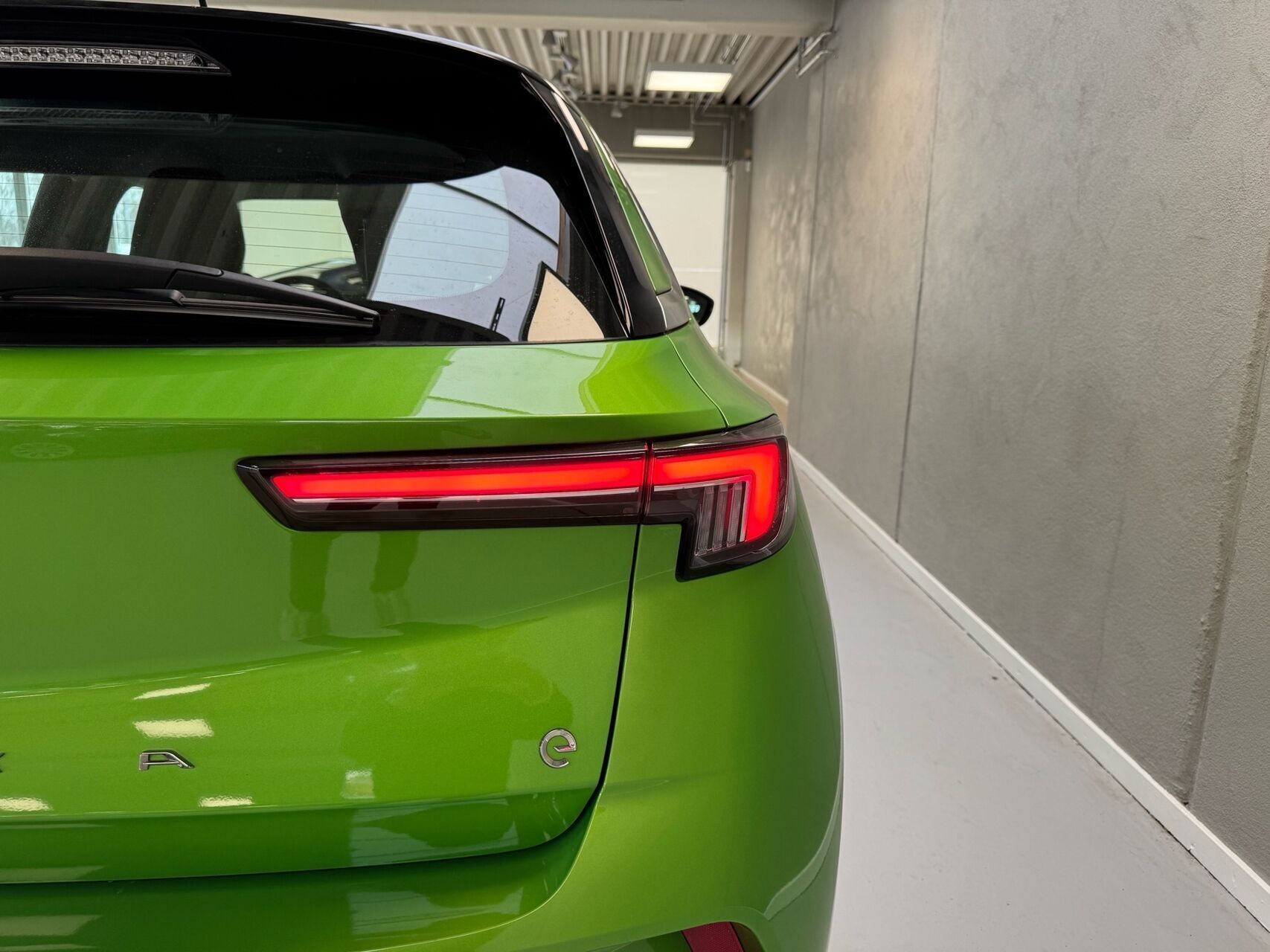 Grøn Opel Mokka-e fra 2024