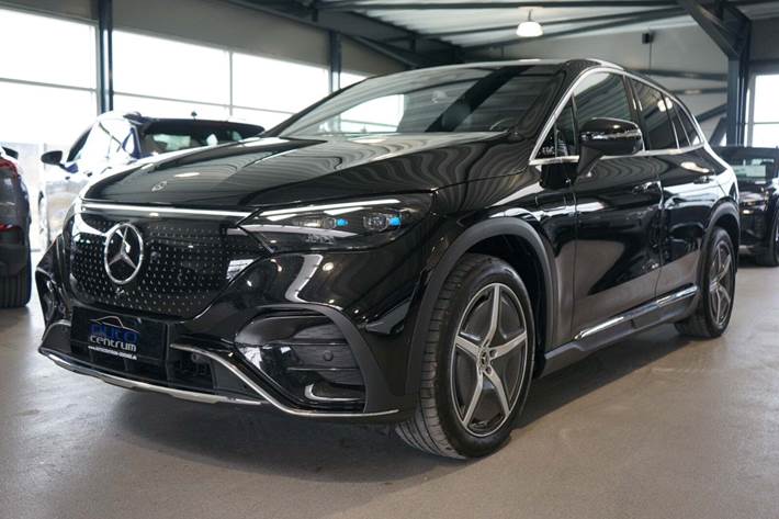 Sort Mercedes EQE350 SUV fra 2025