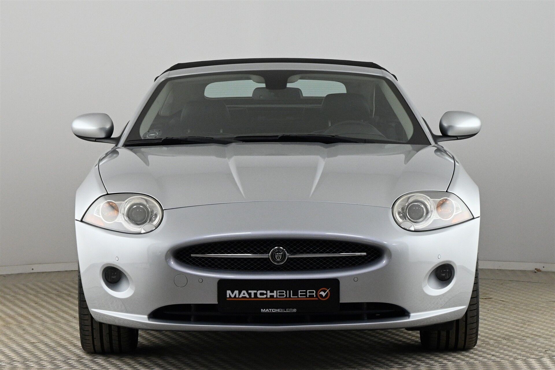 Jaguar XK8 4,2 Convertible V8 300HK Cabr. 6g Aut.