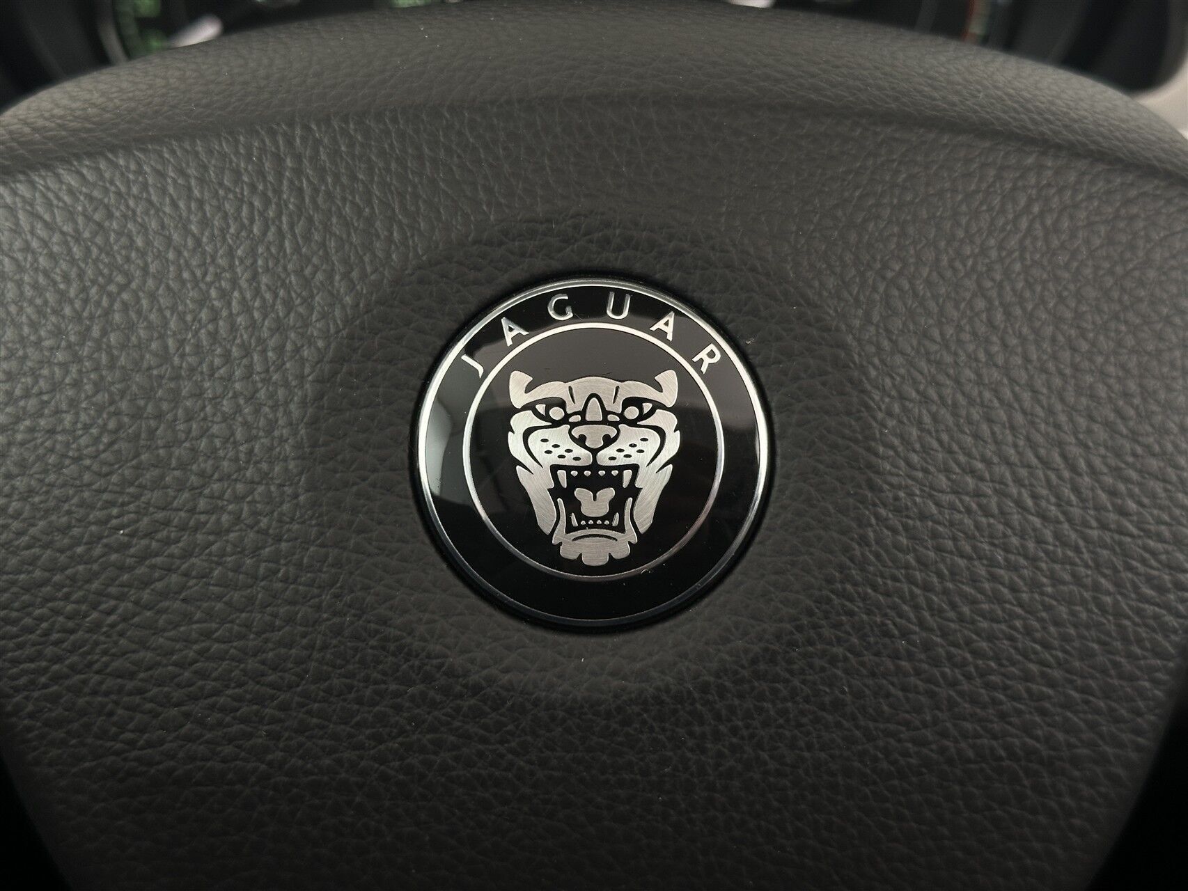 Sølv Jaguar XK8 fra 2006