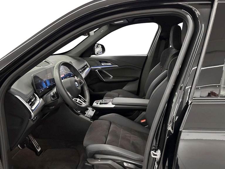 BMW iX1 eDrive20 M-Sport