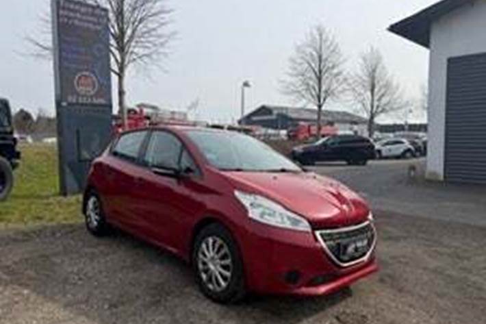 undefined Peugeot 208 fra 2012