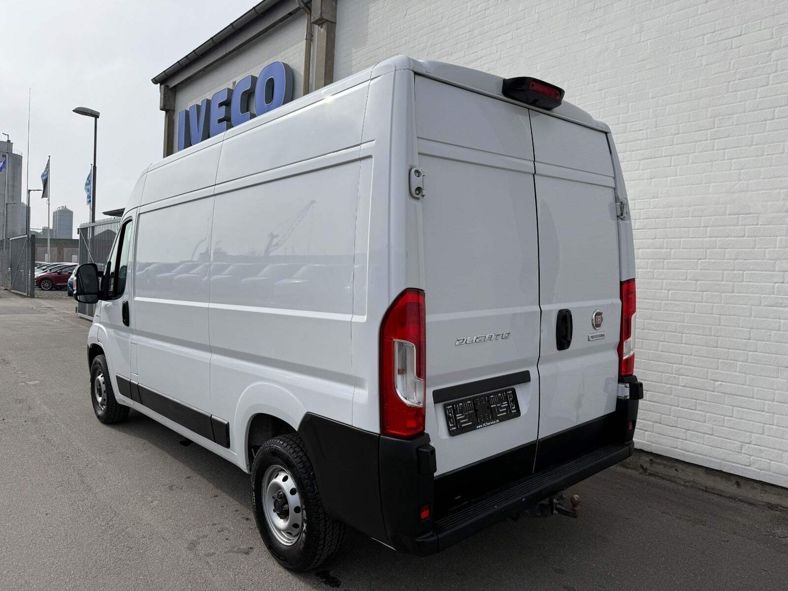 Hvid Fiat Ducato 35 fra 2021