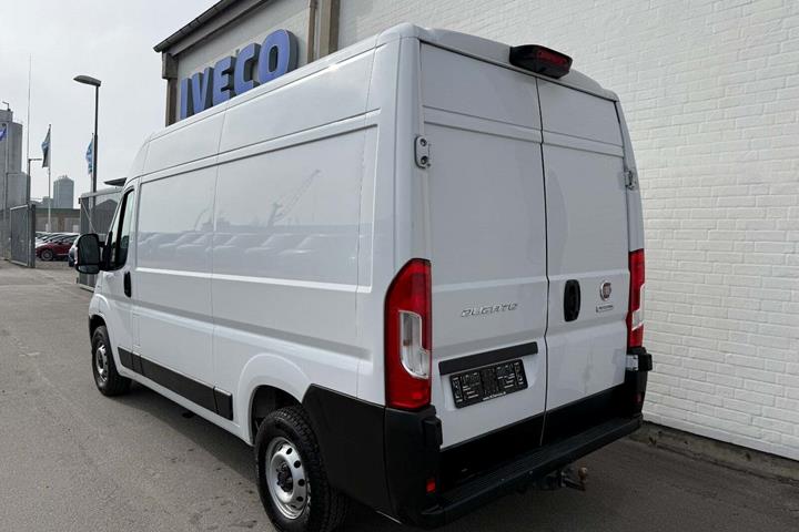 Hvid Fiat Ducato 35 fra 2021