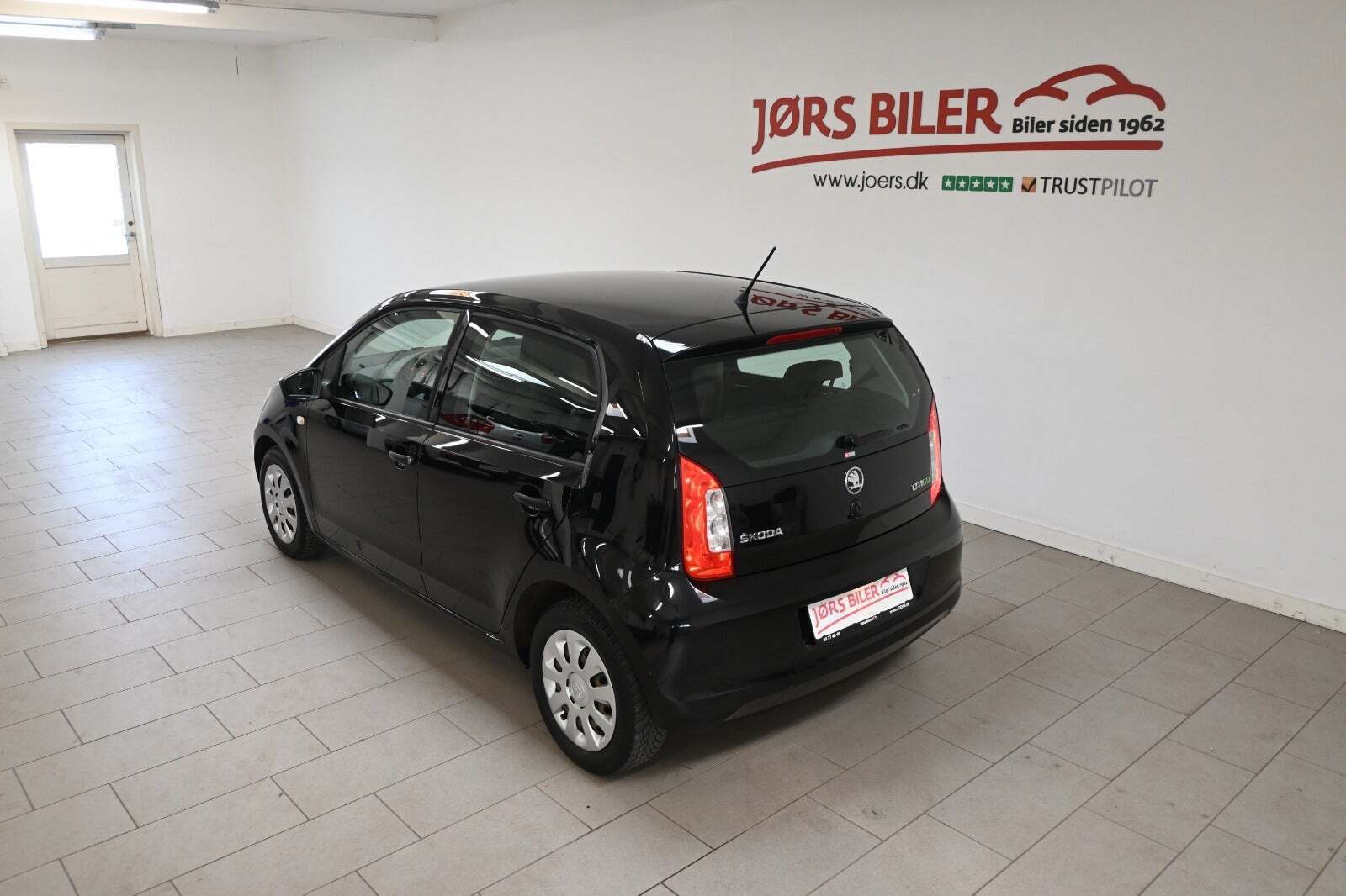 Sort Skoda Citigo fra 2014