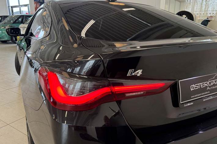 Sort BMW i4 fra 2024