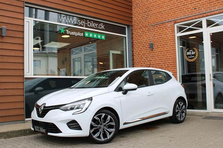 Hvid Renault Clio V fra 2020