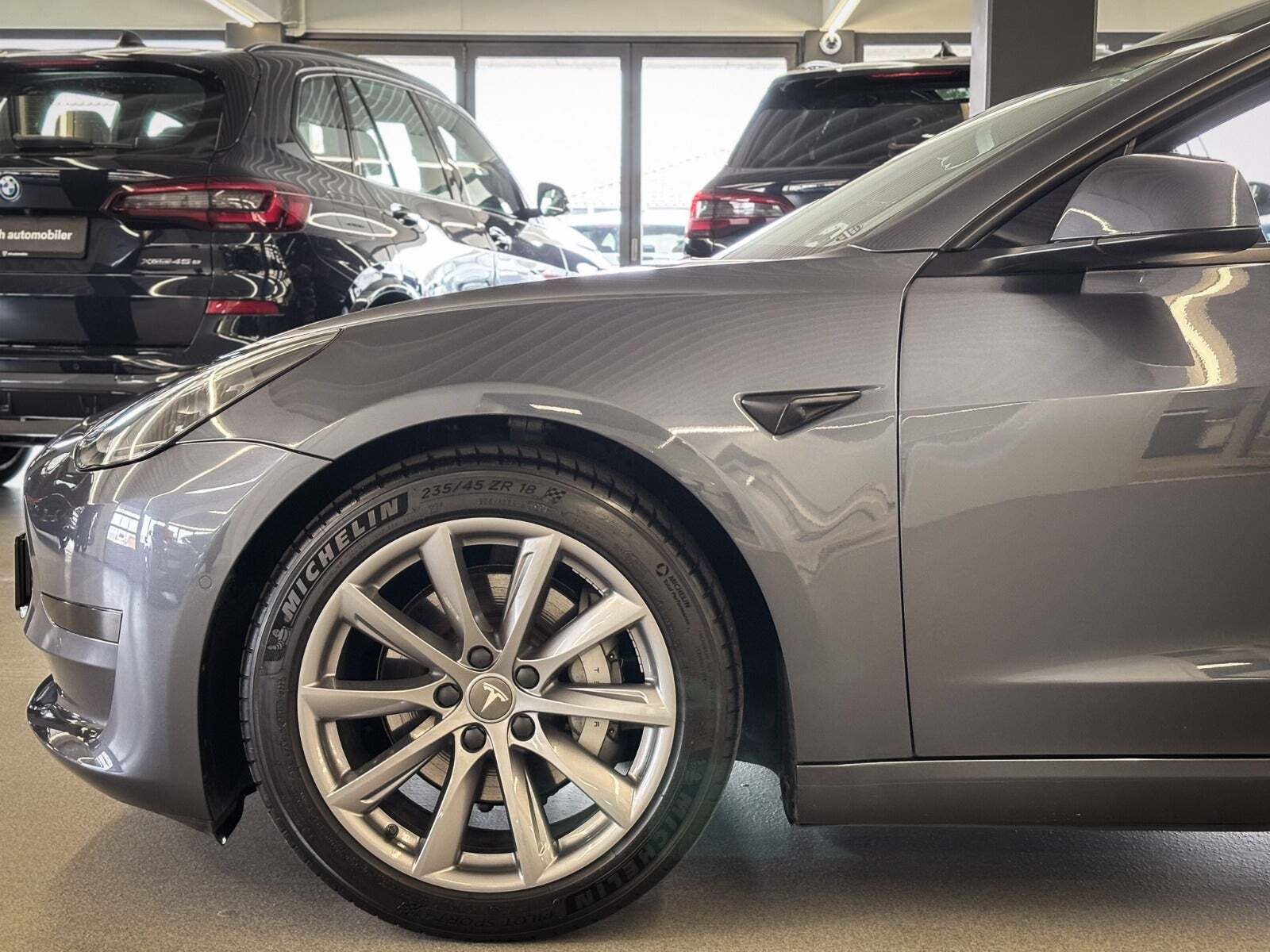 Tesla Model 3 Standard Range+ RWD