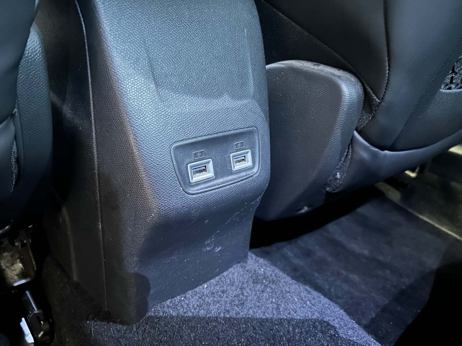 Kobber Peugeot e-2008 fra 2022