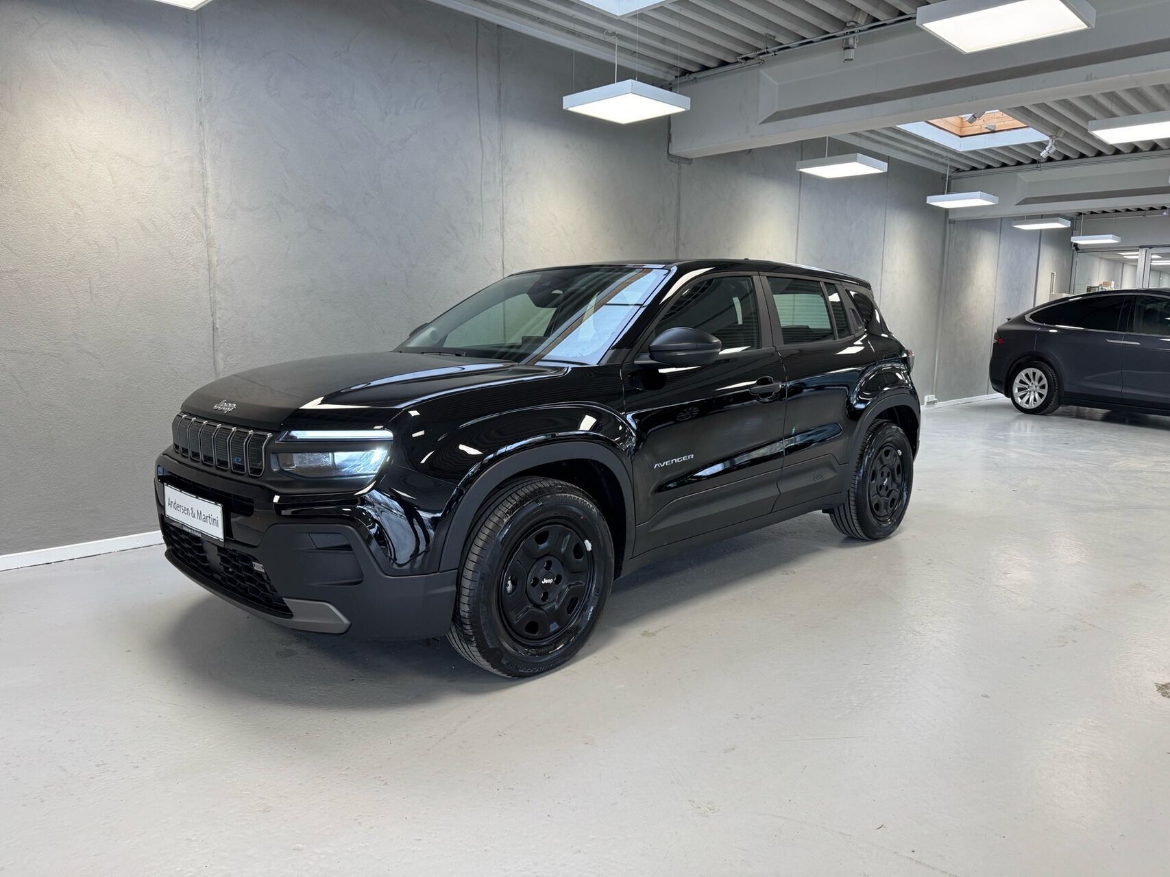 Jeep Avenger EL Longitude 156HK 5d Aut.