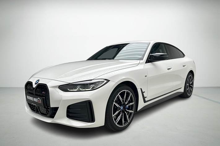 Hvid BMW i4 fra 2022