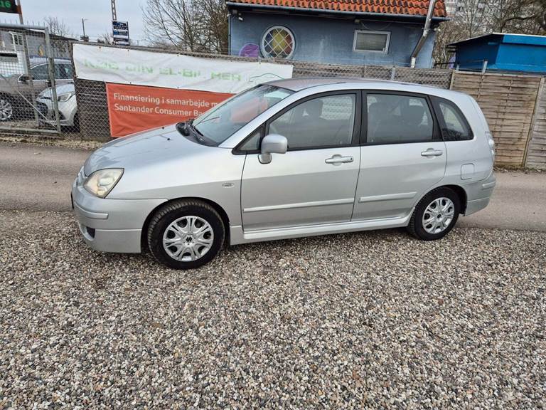Suzuki Liana 1,6 GL aut.