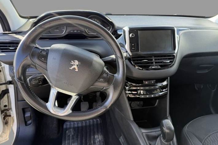 undefined Peugeot 208 fra 2017