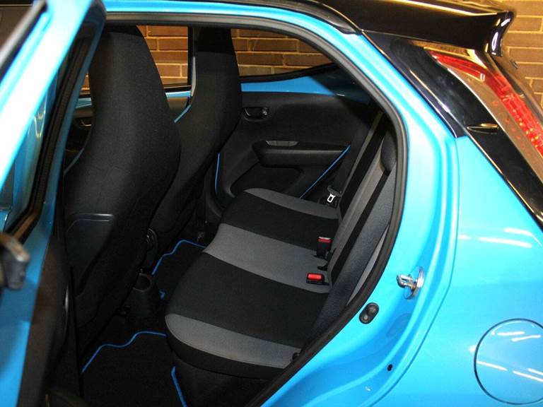 Toyota Aygo 1,0 VVT-i x-cite