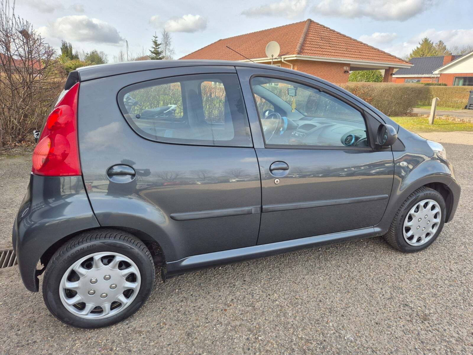 Peugeot 107 1,0 Active