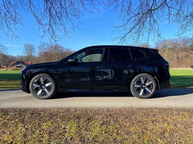 BMW iX xDrive40 Sport