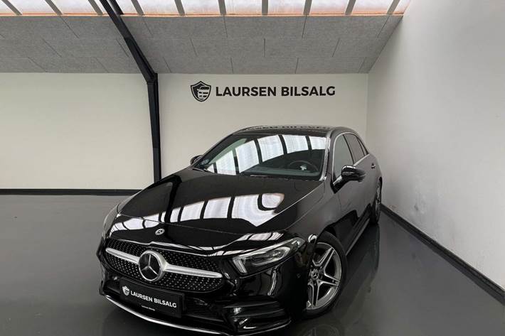 Sort Mercedes A200 d fra 2020