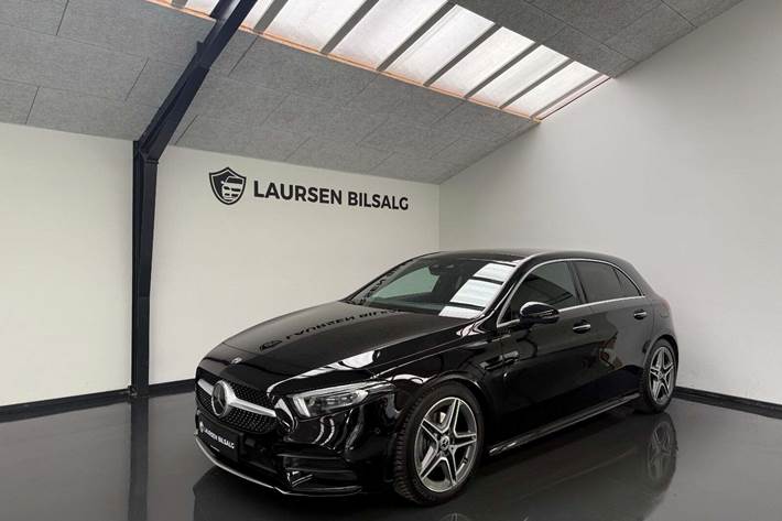 Sort Mercedes A200 d fra 2020