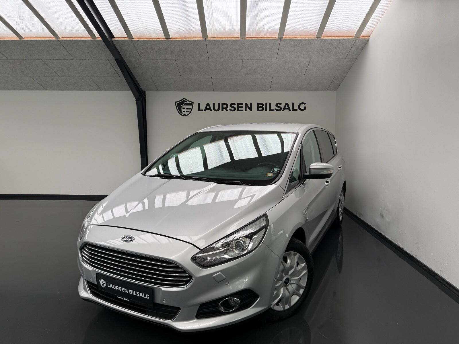 Ford S-MAX 1,5 SCTi 160 Titanium