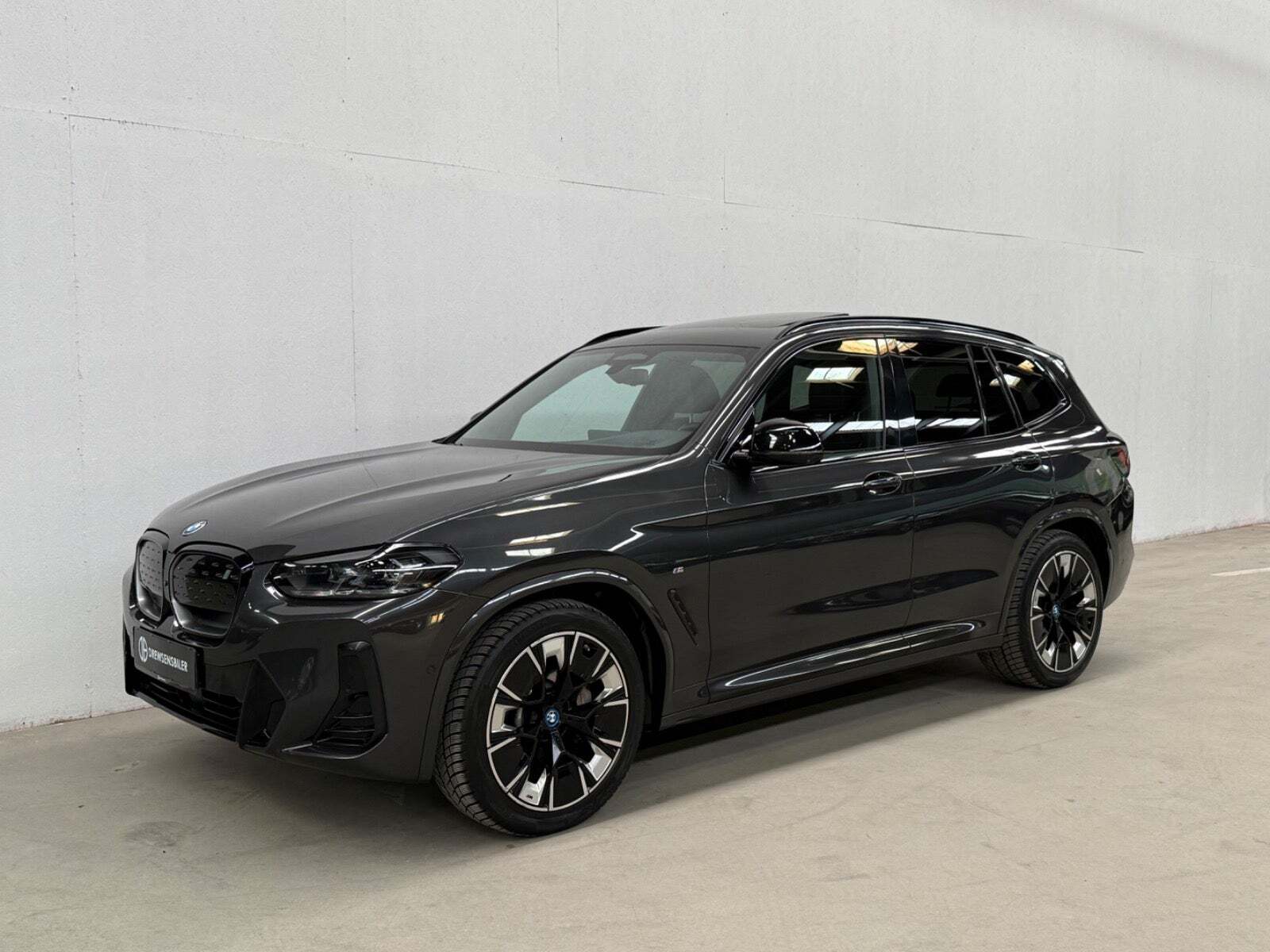 BMW iX3 Charged Plus M-Sport