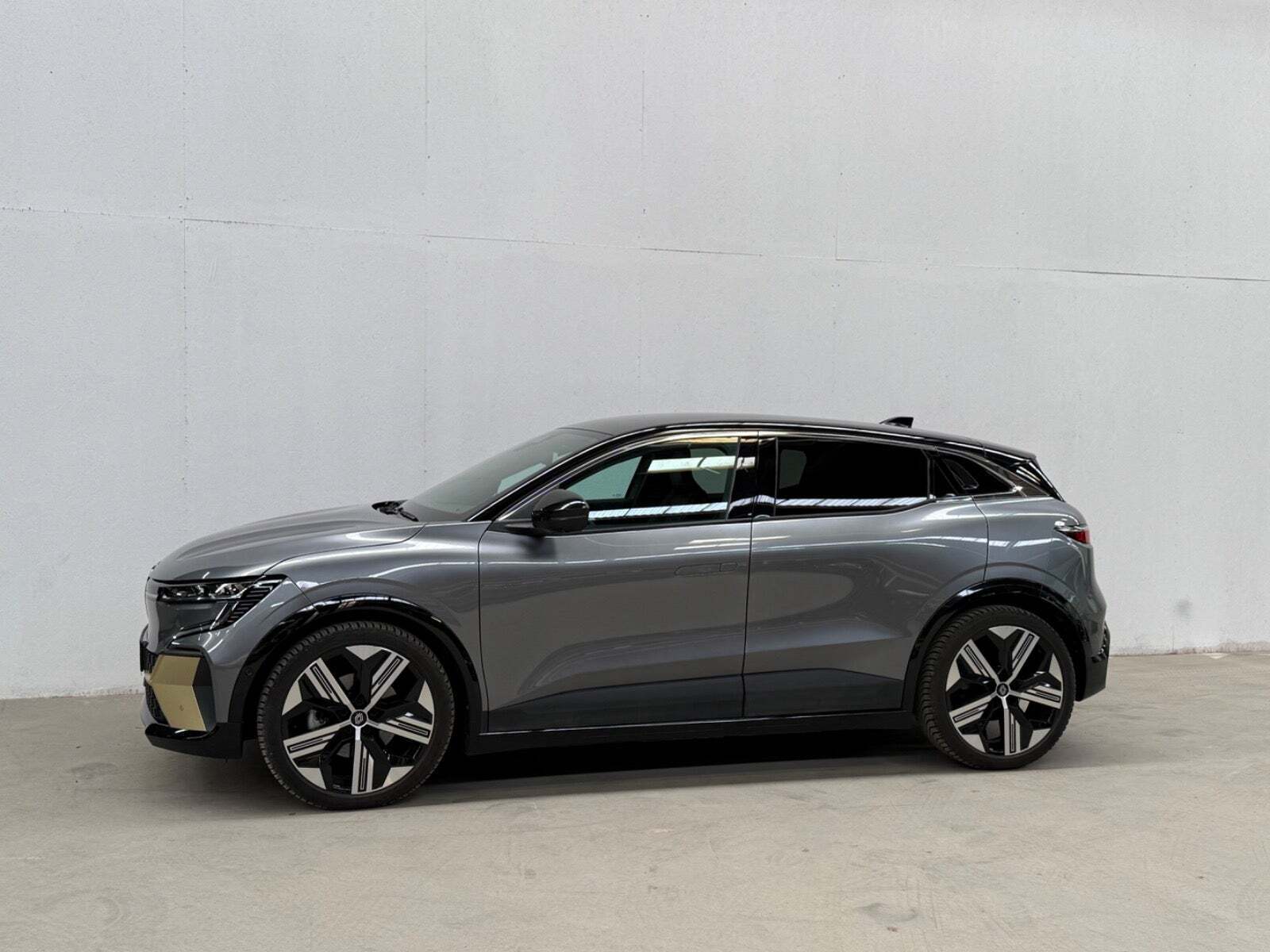 Renault Megane E-Tech 60 Iconic