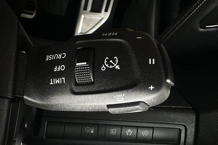 Sort Peugeot 3008 fra 2021