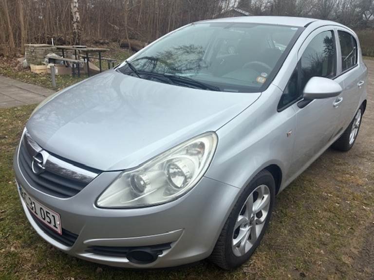 Opel Corsa 1,2 16v 5 d