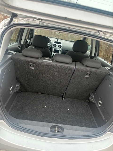 Opel Corsa 1,2 16v 5 d