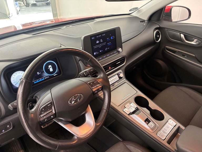Hyundai Kona 64 EV Trend