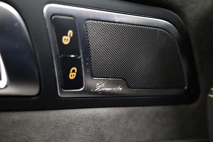 Grå Mercedes AMG GT C fra 2017