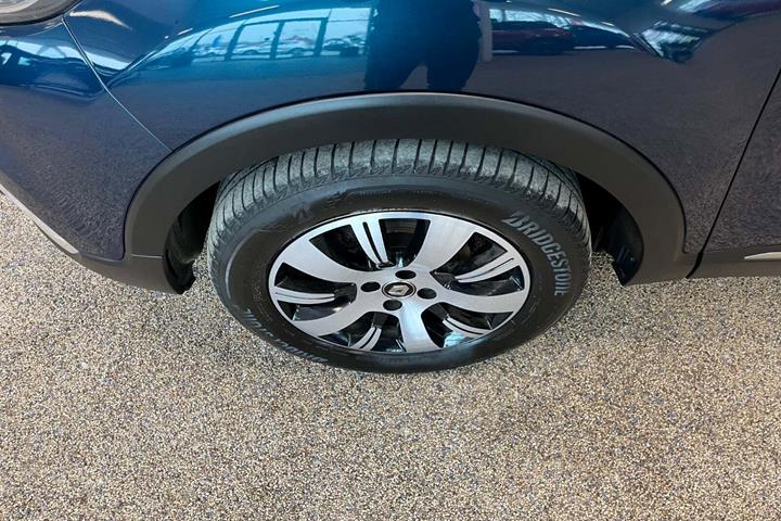 Blå Renault Captur fra 2019
