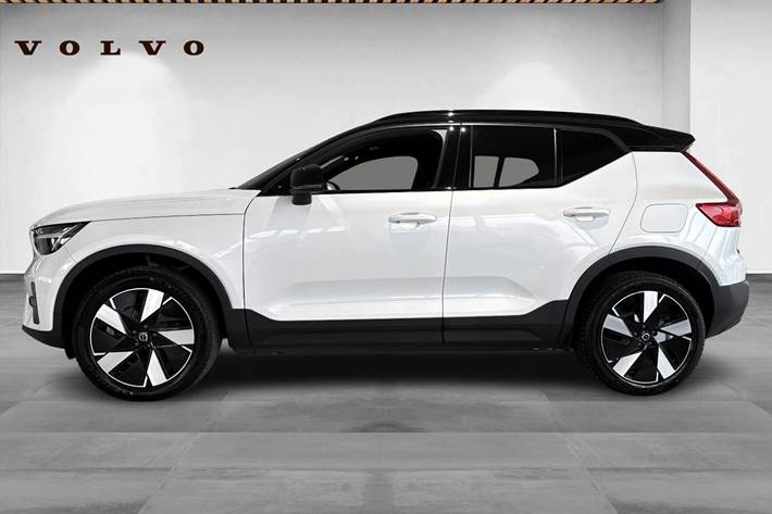 Hvid Volvo XC40 fra 2024