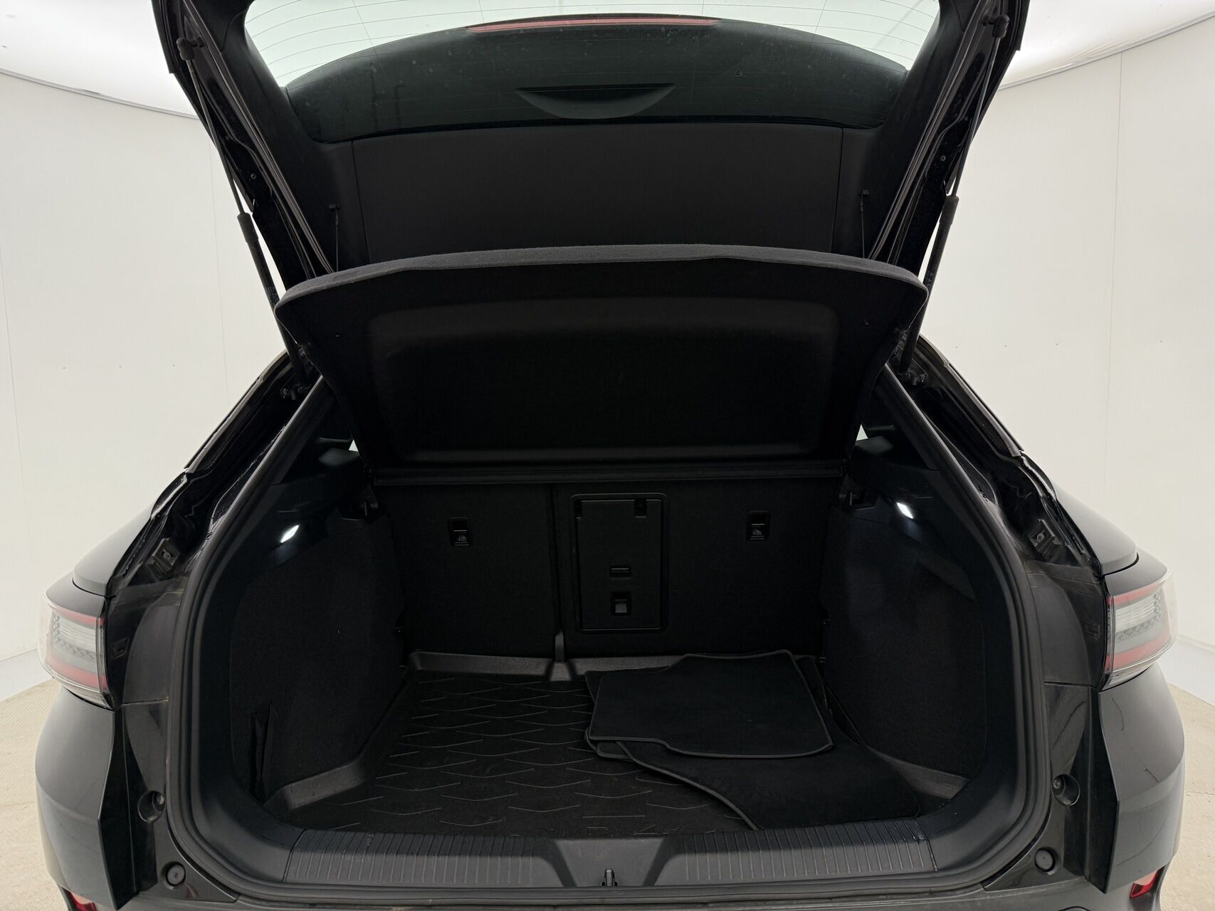 Sort VW ID.4 fra 2022