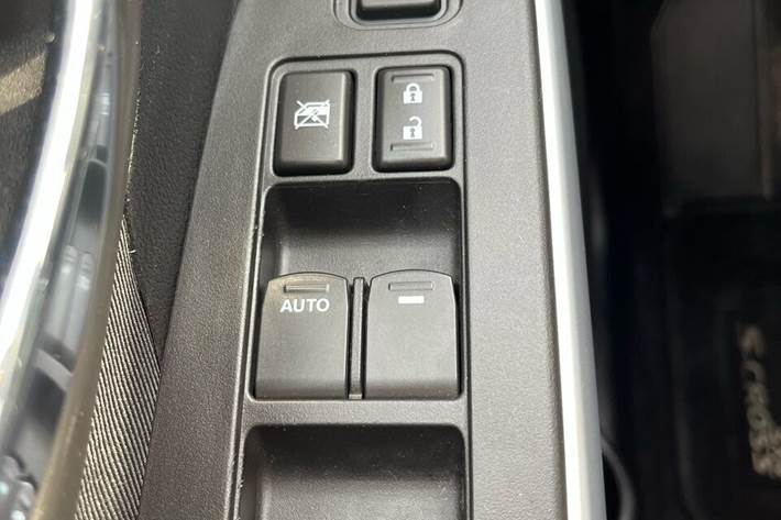 Blå Suzuki S-Cross fra 2018