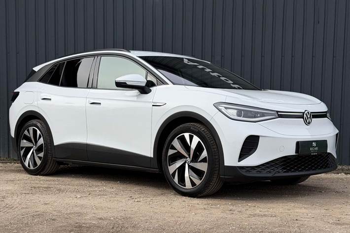 Hvid VW ID.4 fra 2022 set udefra