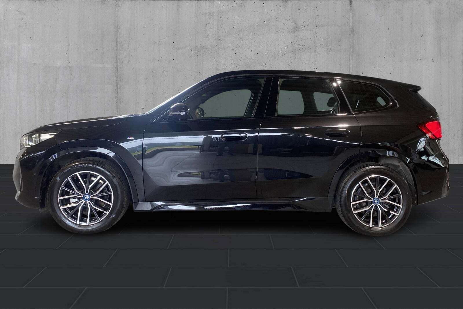 BMW iX1 eDrive20 M-Sport