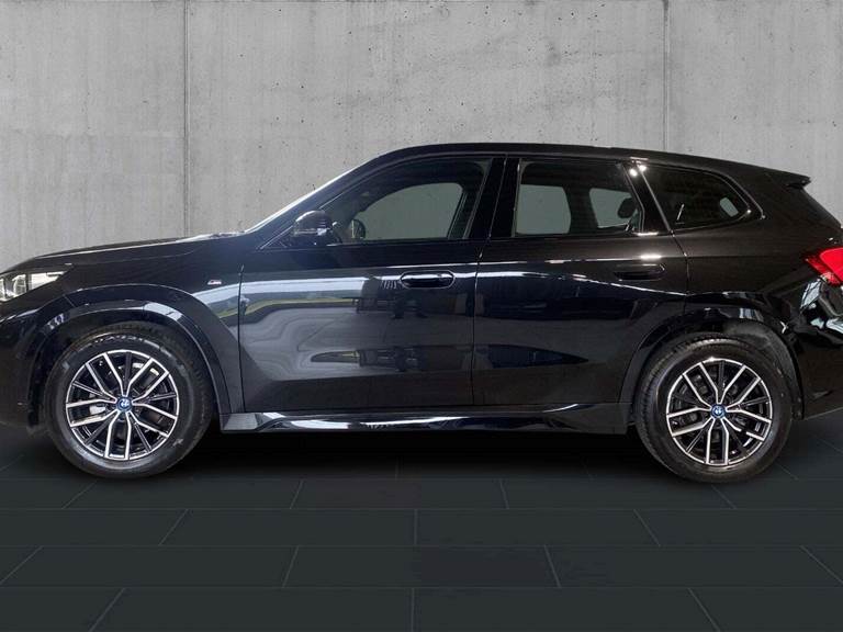 BMW iX1 eDrive20 M-Sport