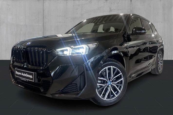 Sort BMW iX1 fra 2024