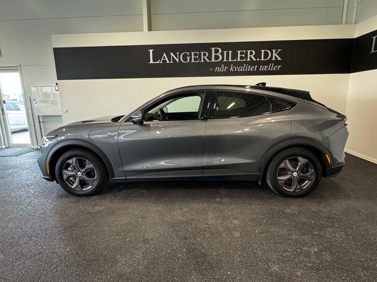 Ford Mustang Mach-E 68 Standard Range