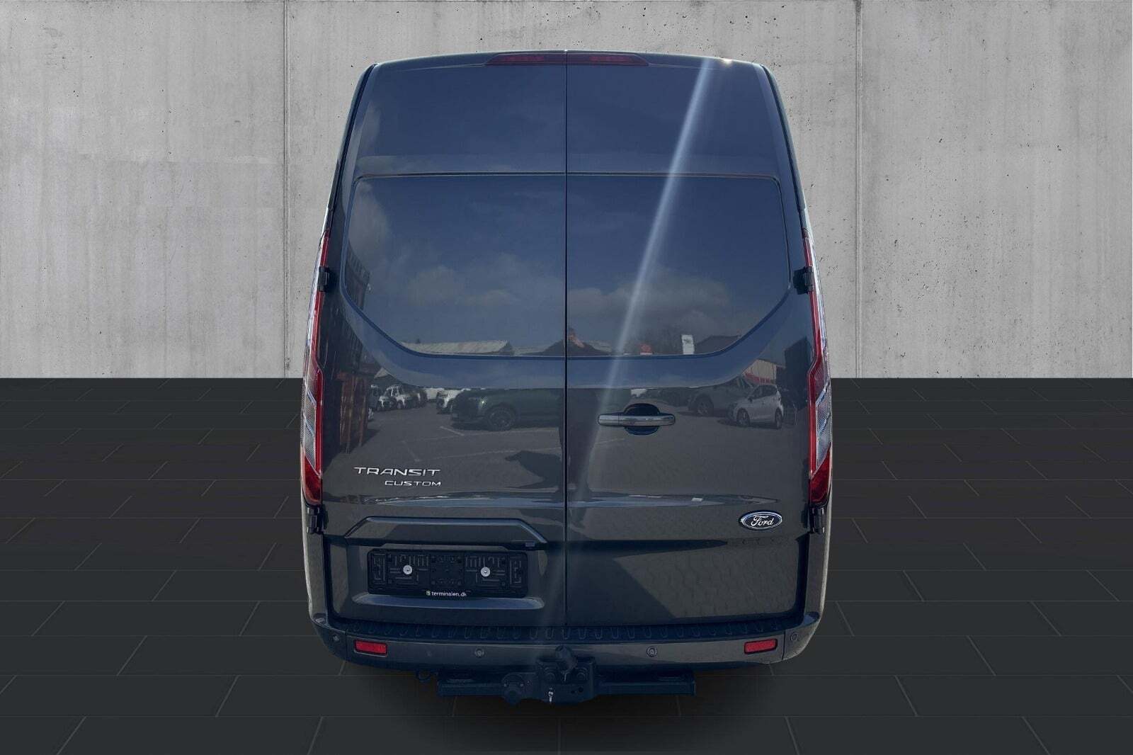 Ford Transit Custom 300L 2,0 EcoBlue Limited aut.