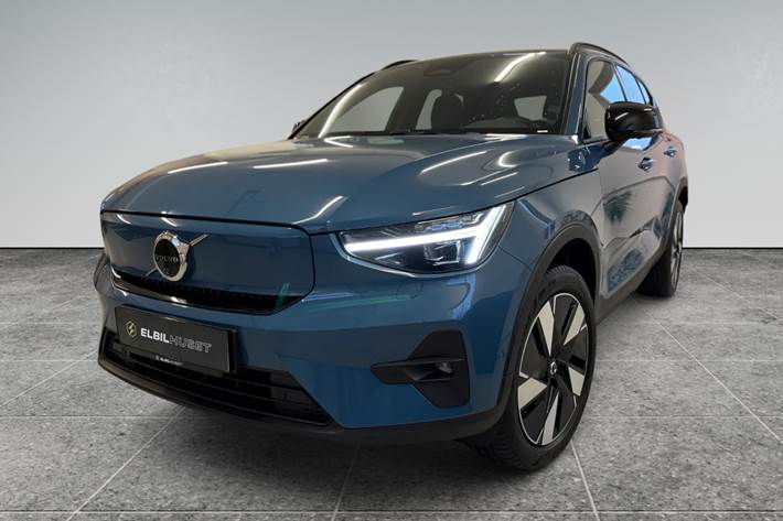 Blå Volvo EX40 fra 2025