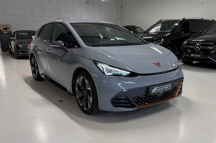 Grå Cupra Born fra 2024