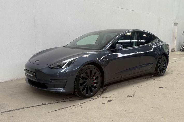 undefined Tesla Model 3 fra 2021